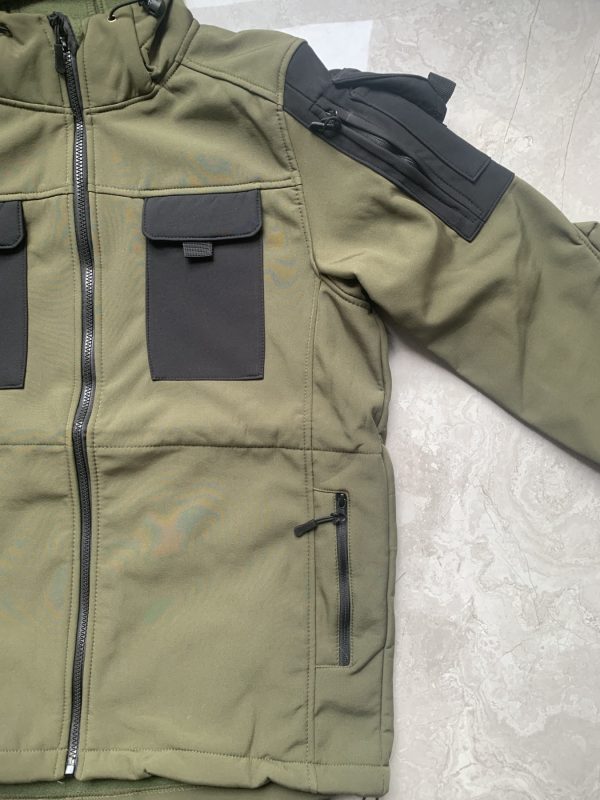 Men'S Tactical Thickened 2pcs Outdoor Casual Softshell Jacket And Cargo Pants Set, Fall Winter Fleece Contrast Hooded Windproof Warm Workwear Multi-Pocket Top And Bottom, Hunting Riding Hiking Exploration Climbing Outfit Without Additions